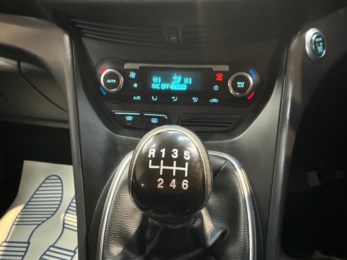 Used Ford Kuga 2014 for sale - 77657564: Photo 15