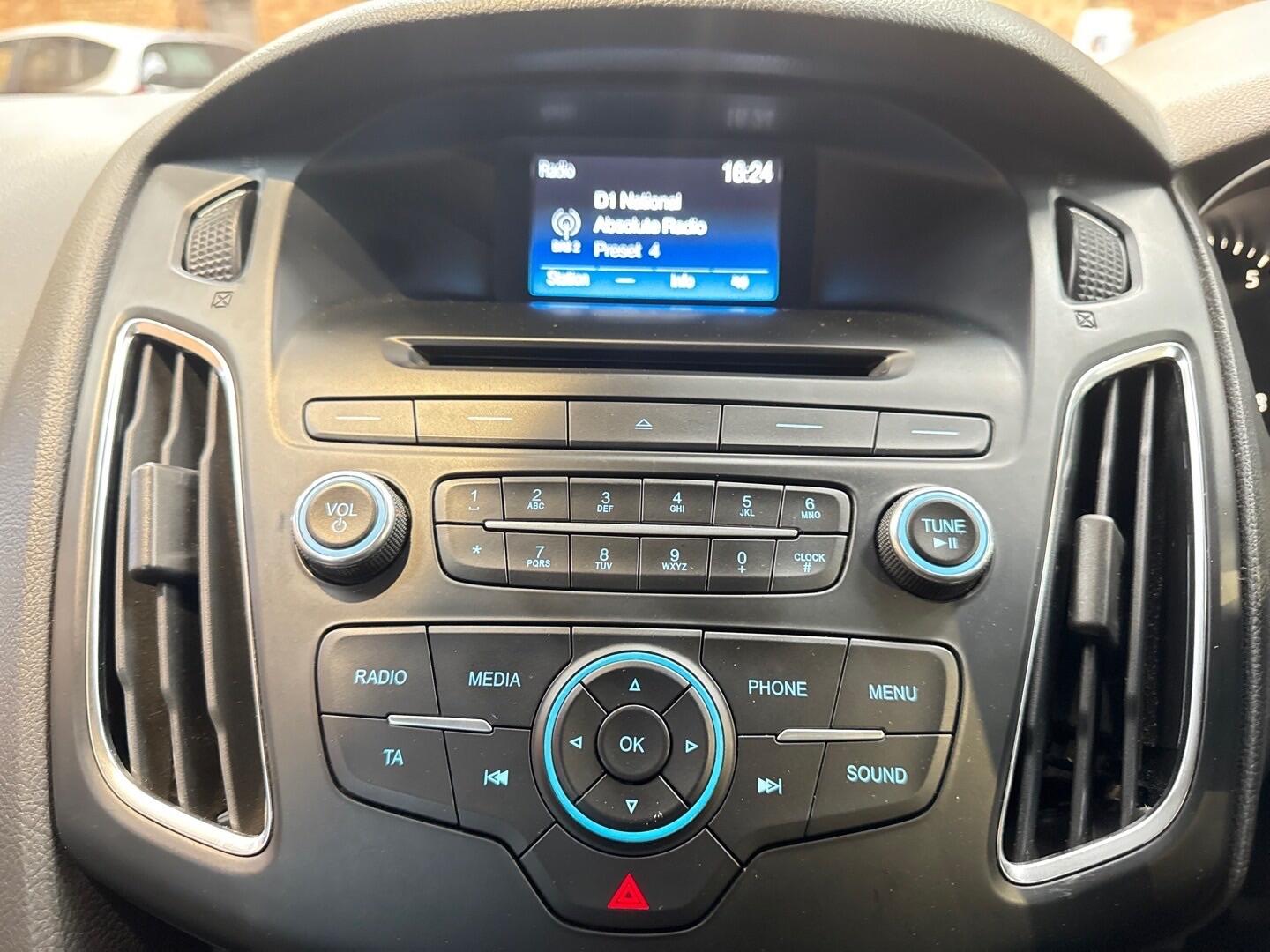 Used Ford Focus 2014 for sale - 76446833: Photo 14