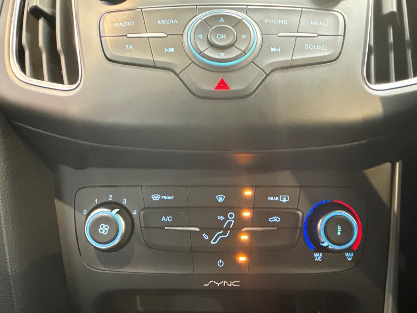 Used Ford Focus 2014 for sale - 76446833: Photo 16