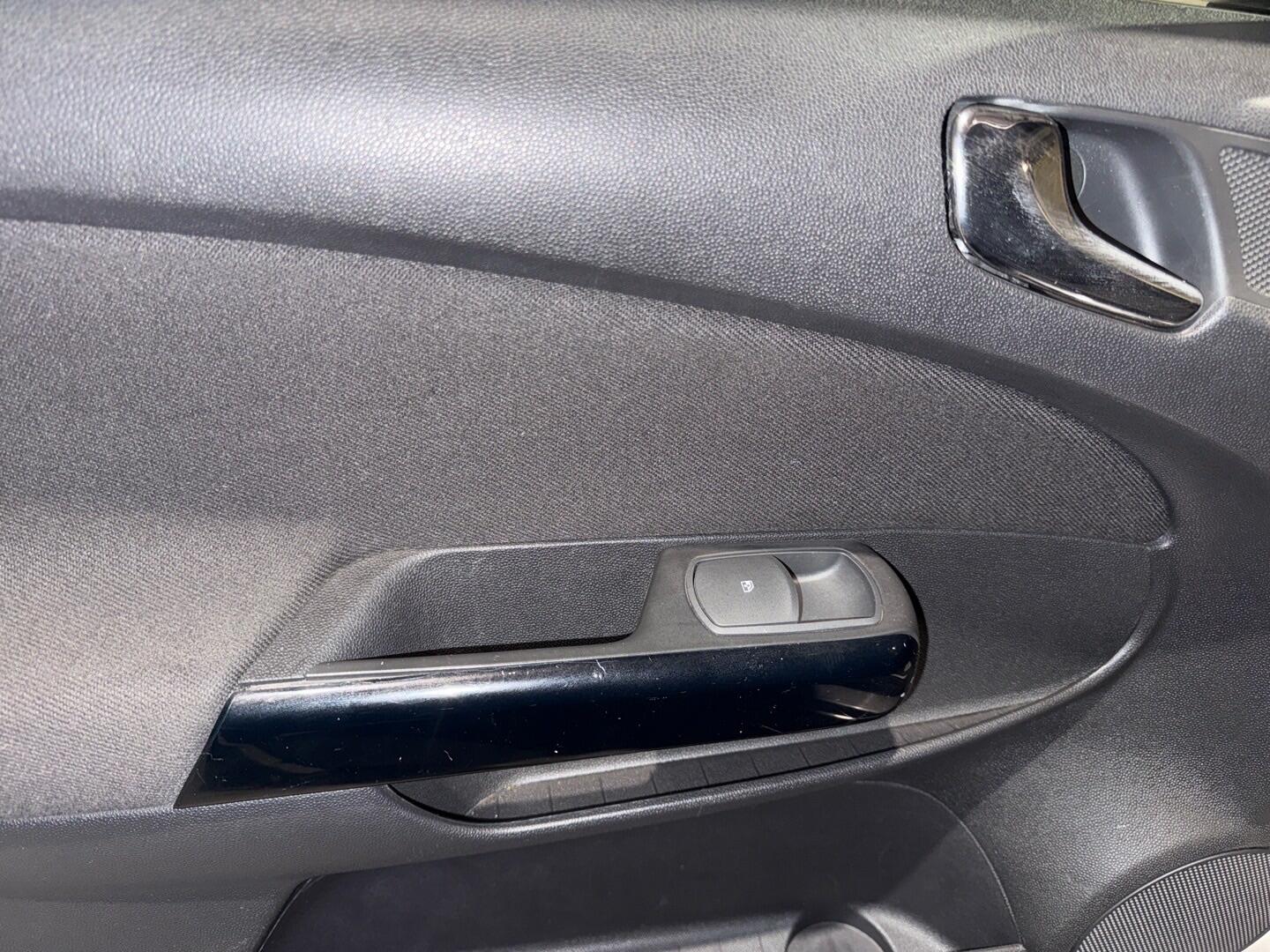 Used Vauxhall Corsa 2012 for sale - 77412381: Photo 15