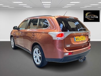 Used Mitsubishi Outlander 2013 for sale - 76318069: Photo 2