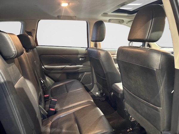 Used Mitsubishi Outlander 2013 for sale - 76318069: Photo 6