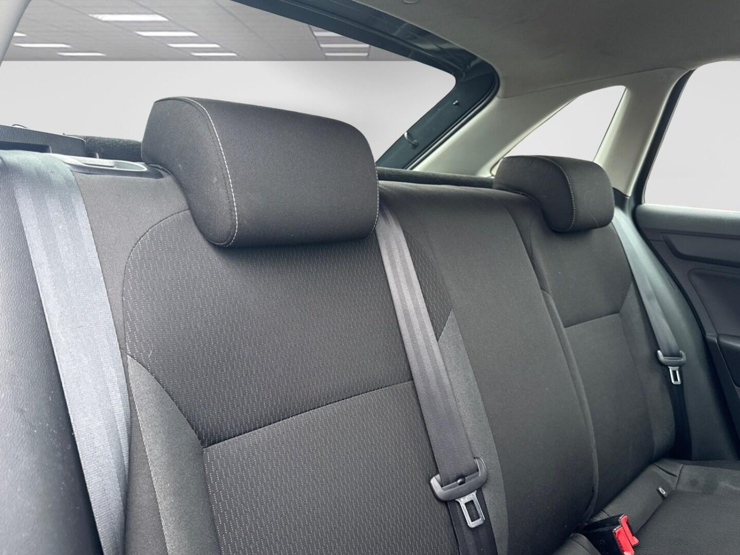 Used Skoda Rapid Spaceback 2014 for sale - 77344336: Photo 6