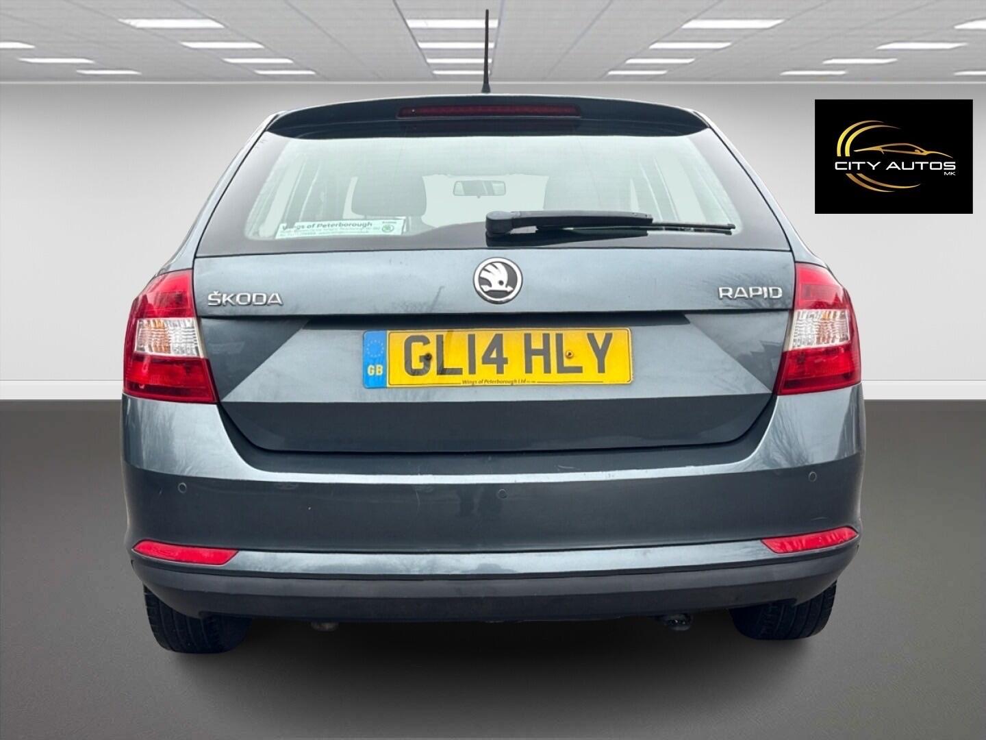 Used Skoda Rapid Spaceback 2014 for sale - 77344336: Photo 8