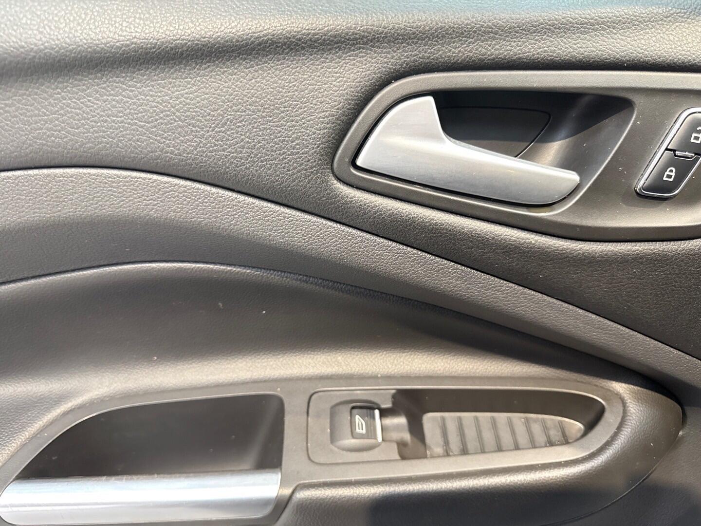 Used Ford Kuga for sale - 77709481: Photo 15