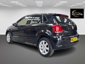 Used Volkswagen Polo 2012 for sale - 77657715: Photo