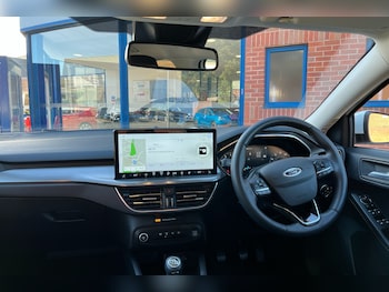 Used Ford Focus 2022 for sale - 76675179: Photo