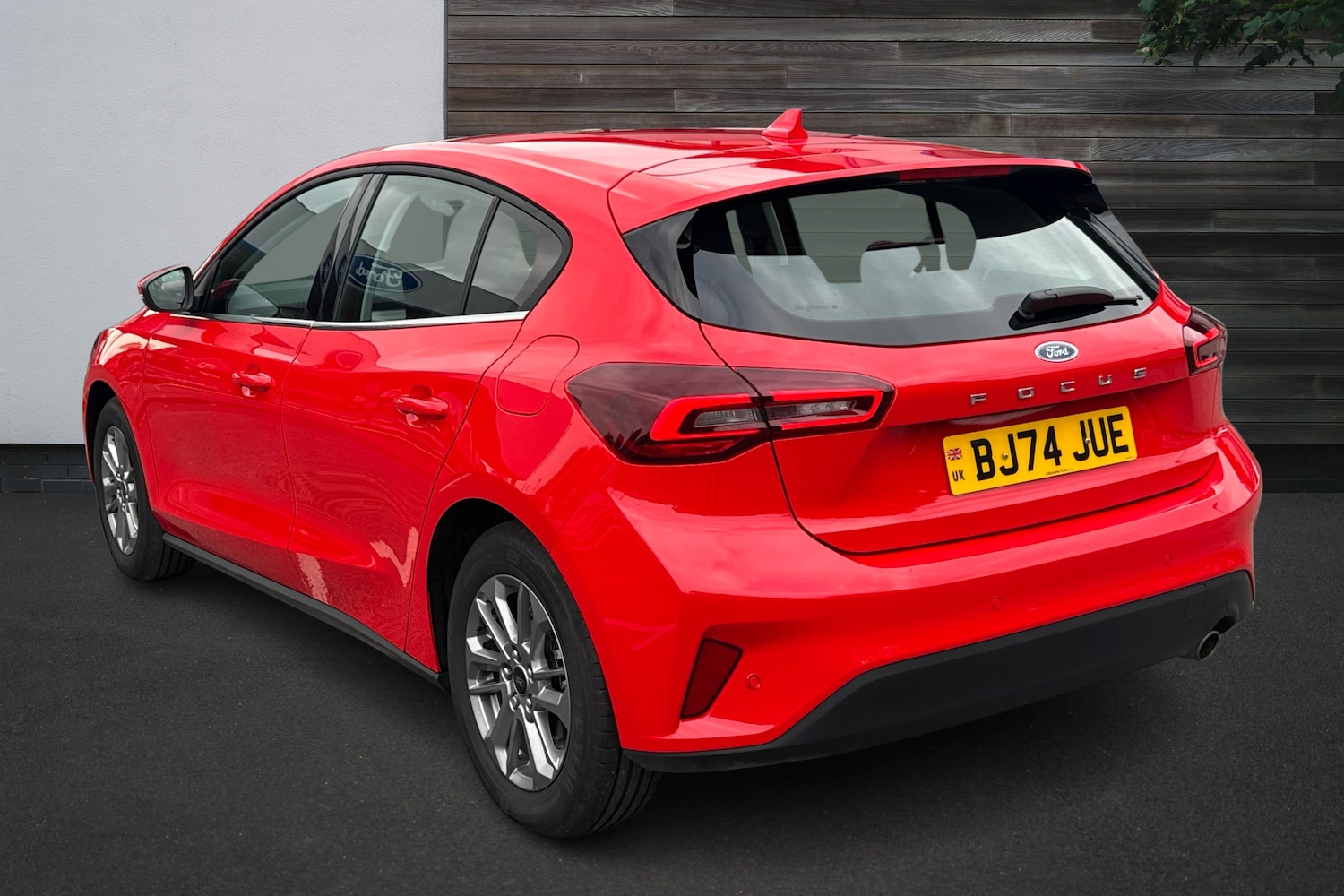 Used Ford Focus 2024 for sale - 76677286: Photo 2