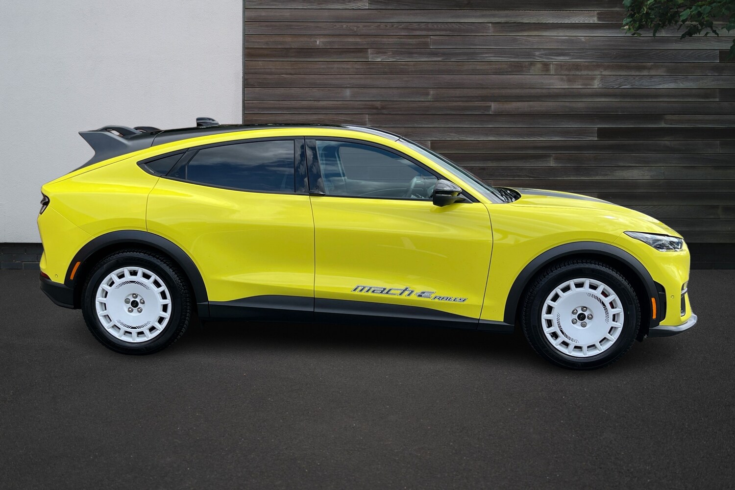 Used Ford Mustang Mach-E 2025 for sale - 76999062: Photo 8