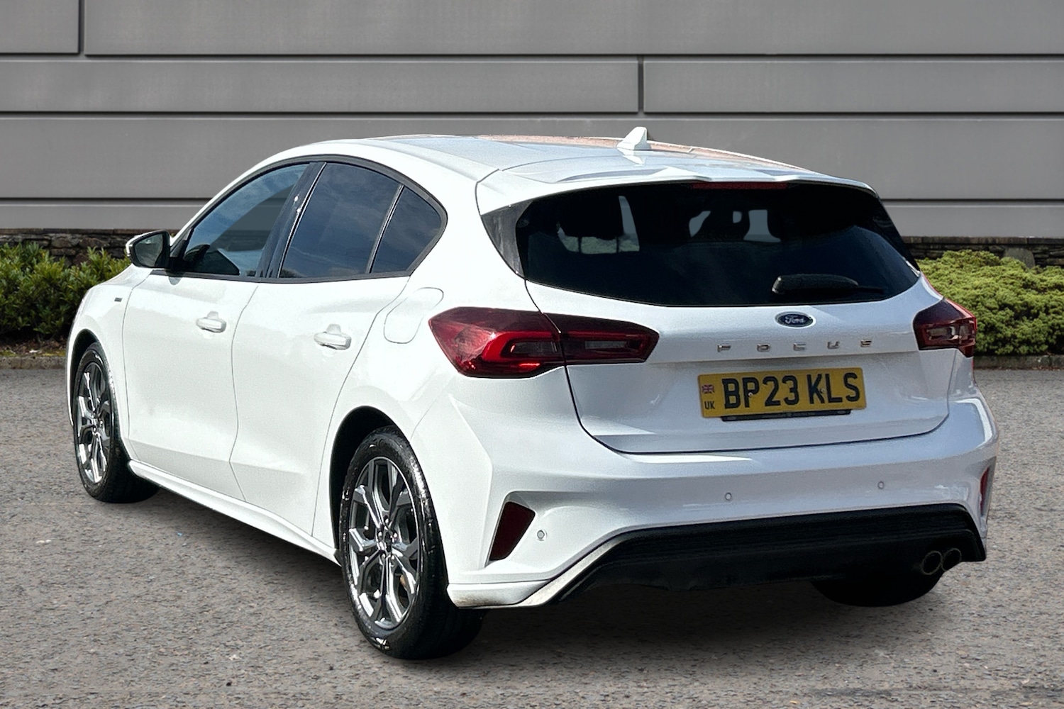 Used Ford Focus 2023 for sale - 78049268: Photo 2