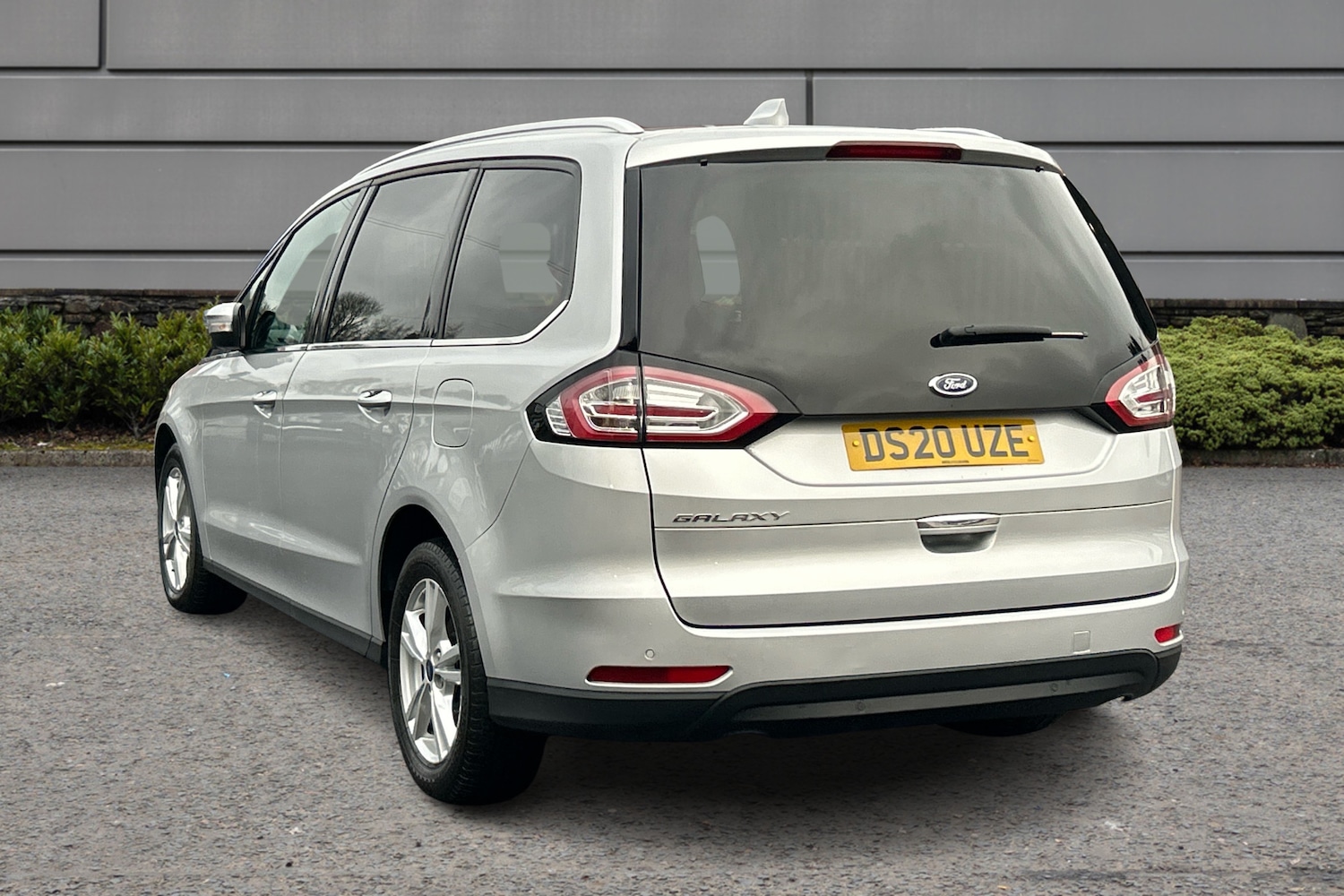 Used Ford Galaxy 2020 for sale - 77809855: Photo 2