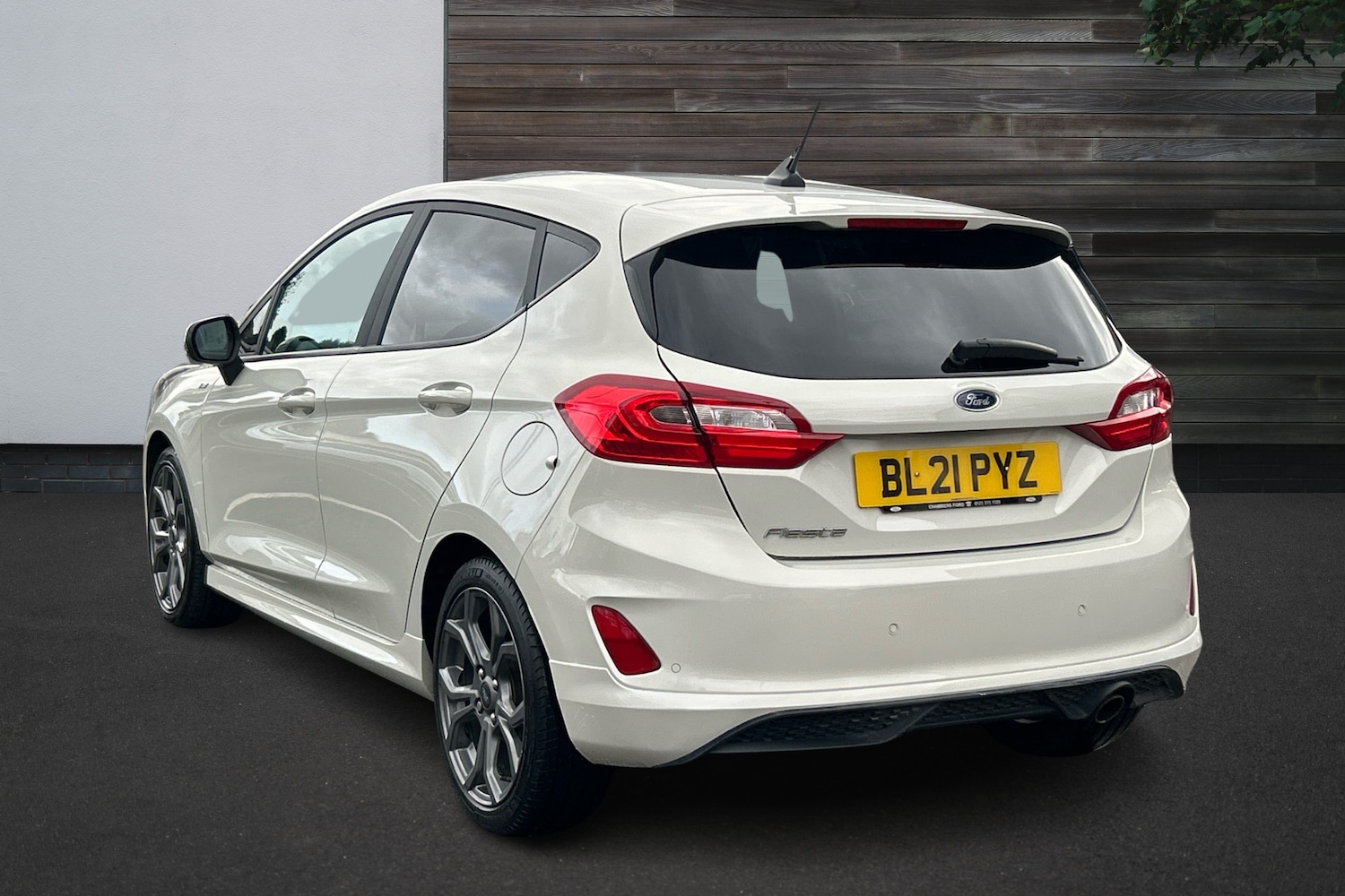 Used Ford Fiesta 2021 for sale - 76674324: Photo 2
