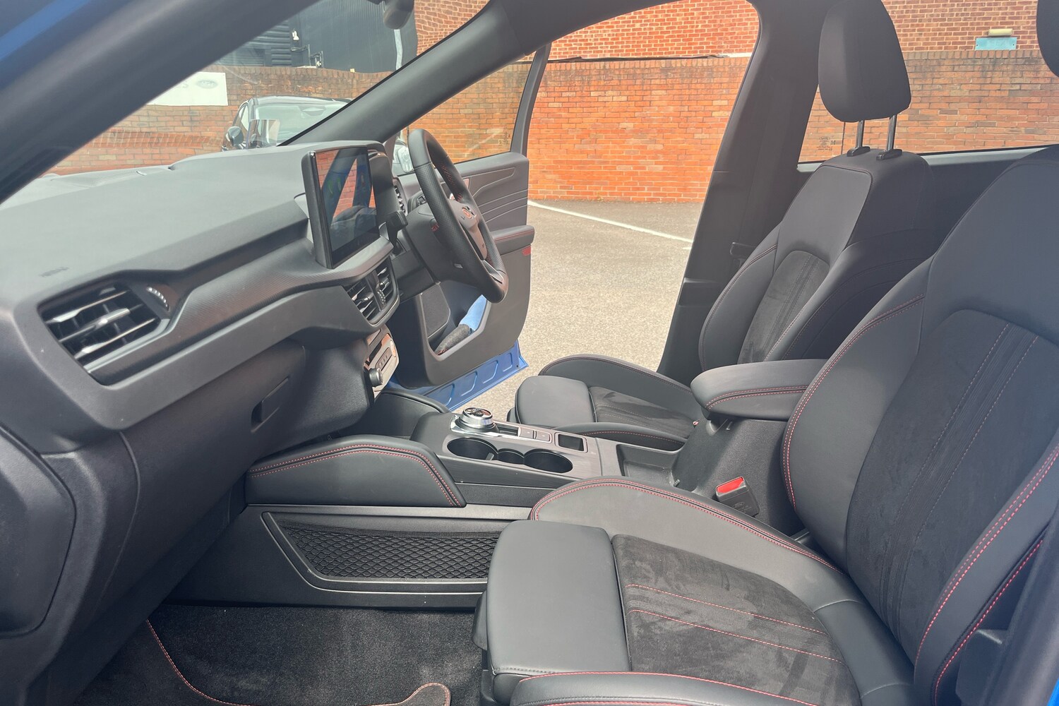 Used Ford Kuga 2025 for sale - 77256239: Photo 6