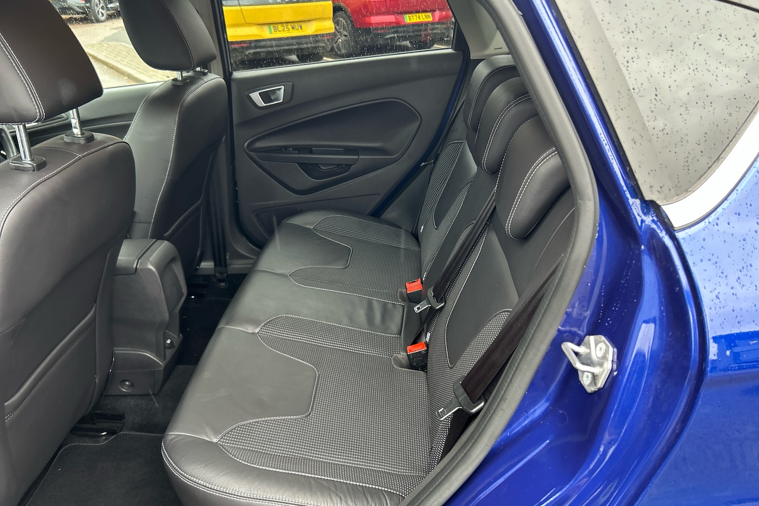 Used Ford Fiesta 2015 for sale - 76673574: Photo 12