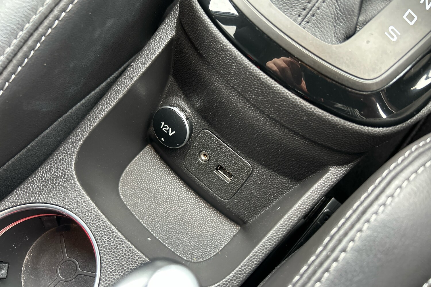 Used Ford Fiesta 2015 for sale - 76673574: Photo 22