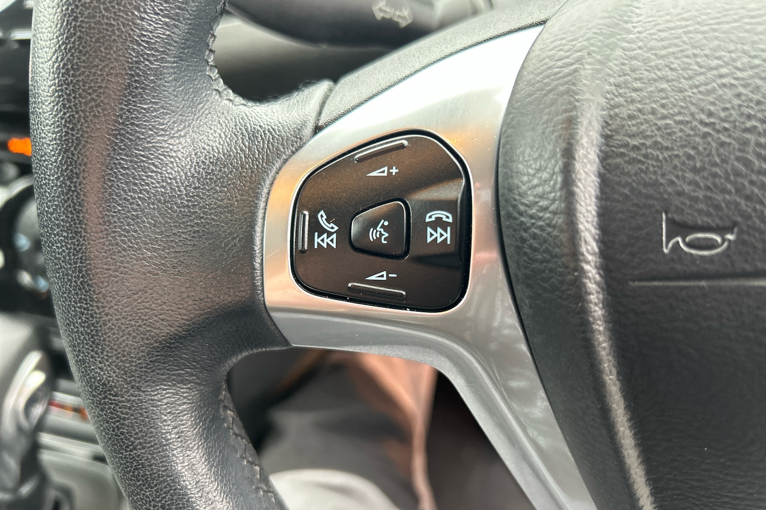 Used Ford Fiesta 2015 for sale - 76673574: Photo 25