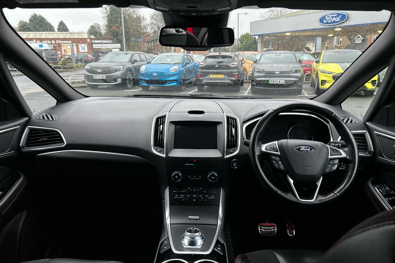 Used Ford S-Max 2023 for sale - 76676758: Photo 3