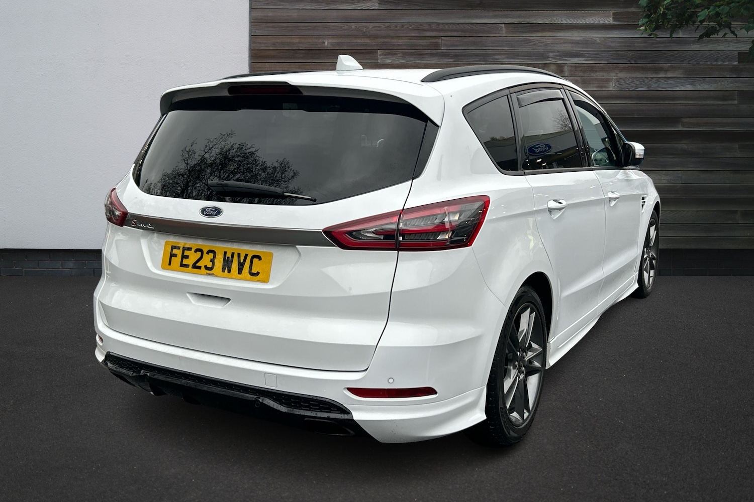 Used Ford S-Max 2023 for sale - 76676758: Photo 5