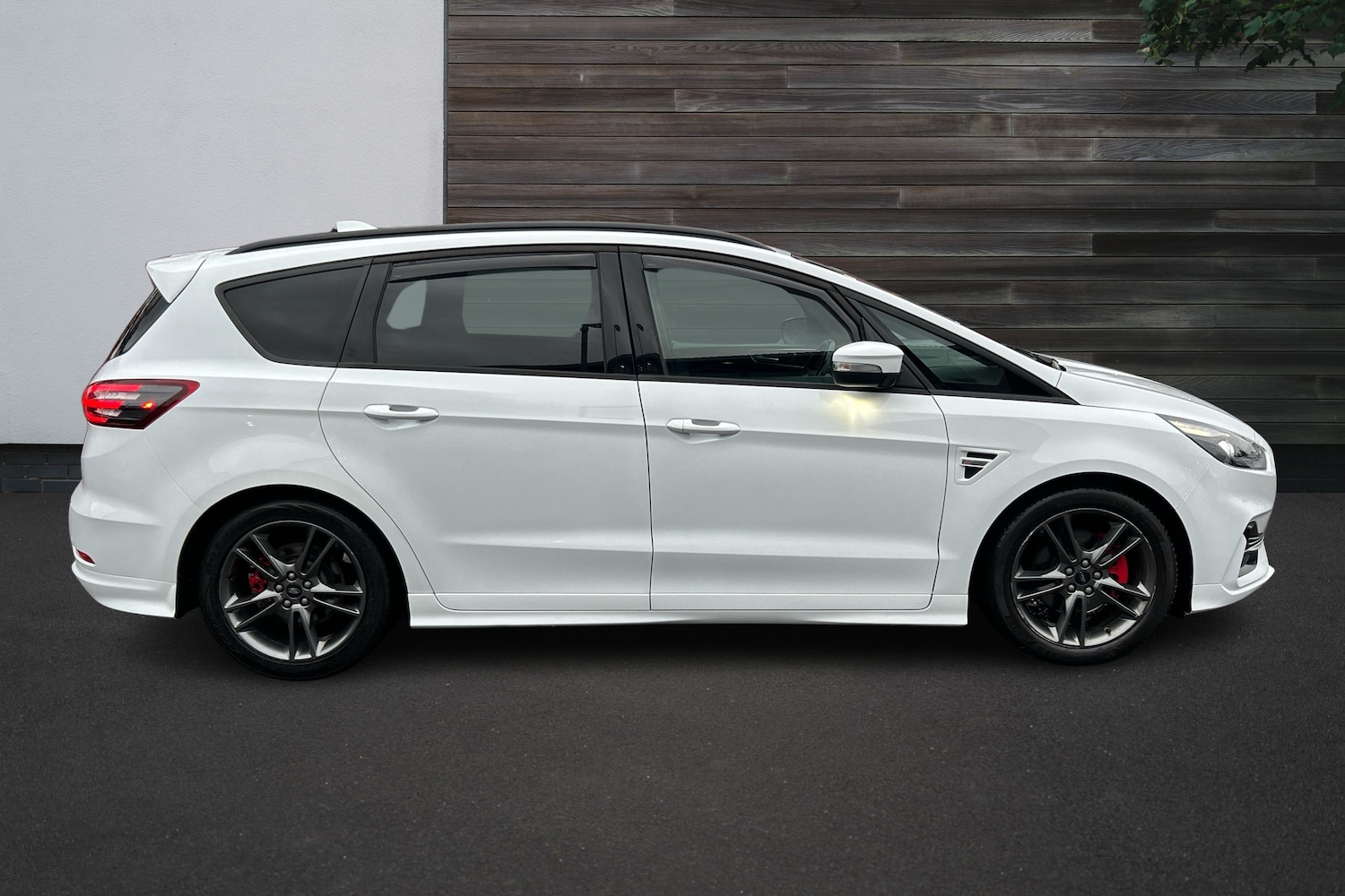 Used Ford S-Max 2023 for sale - 76676758: Photo 8