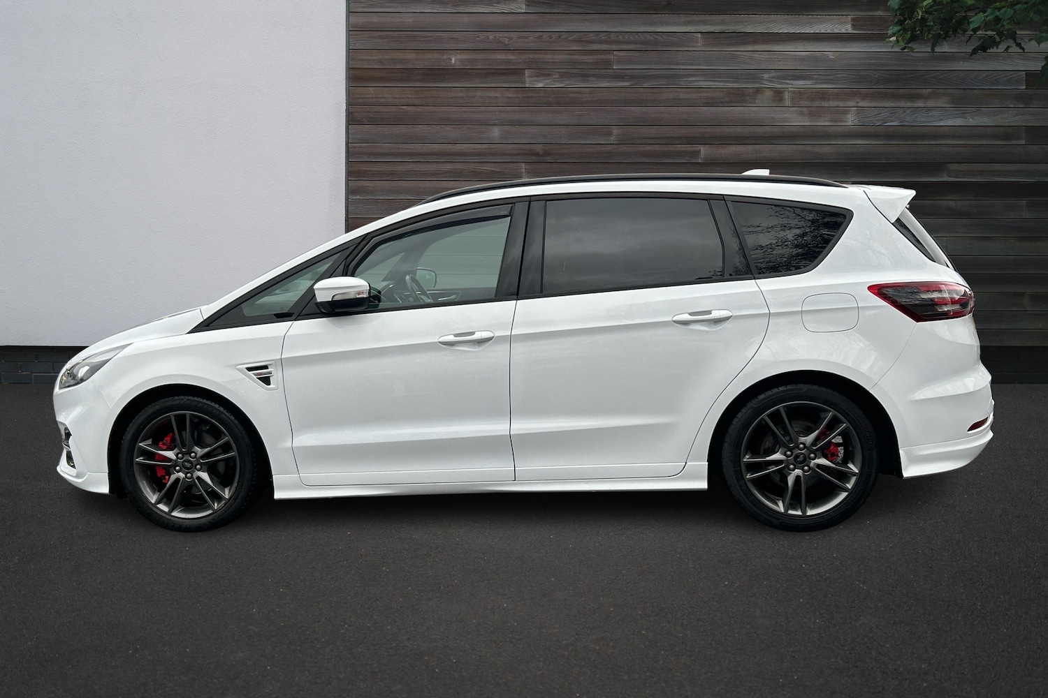 Used Ford S-Max 2023 for sale - 76676758: Photo 9