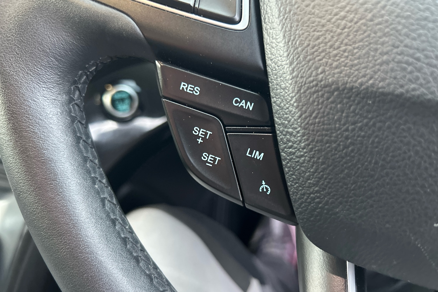 Used Ford Kuga 2019 for sale - 76673688: Photo 23