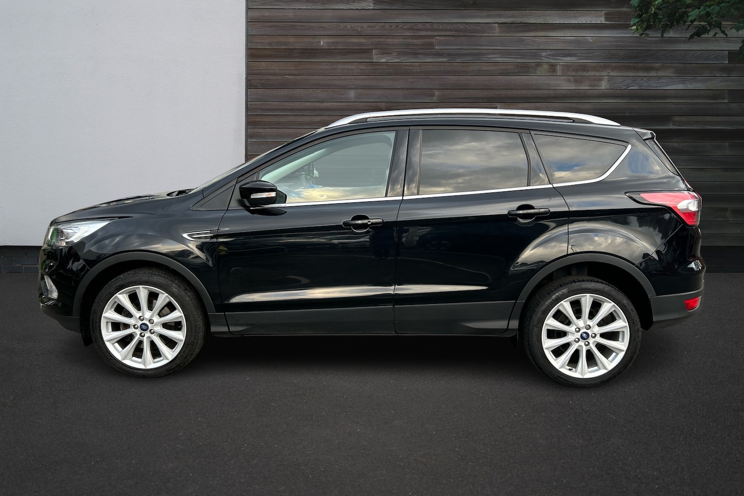 Used Ford Kuga 2019 for sale - 76673688: Photo 9