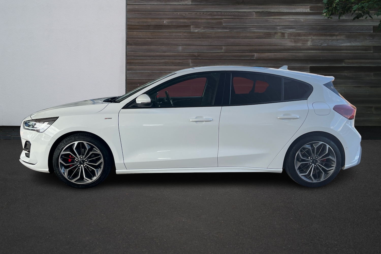 Used Ford Focus 2023 for sale - 76302008: Photo 9