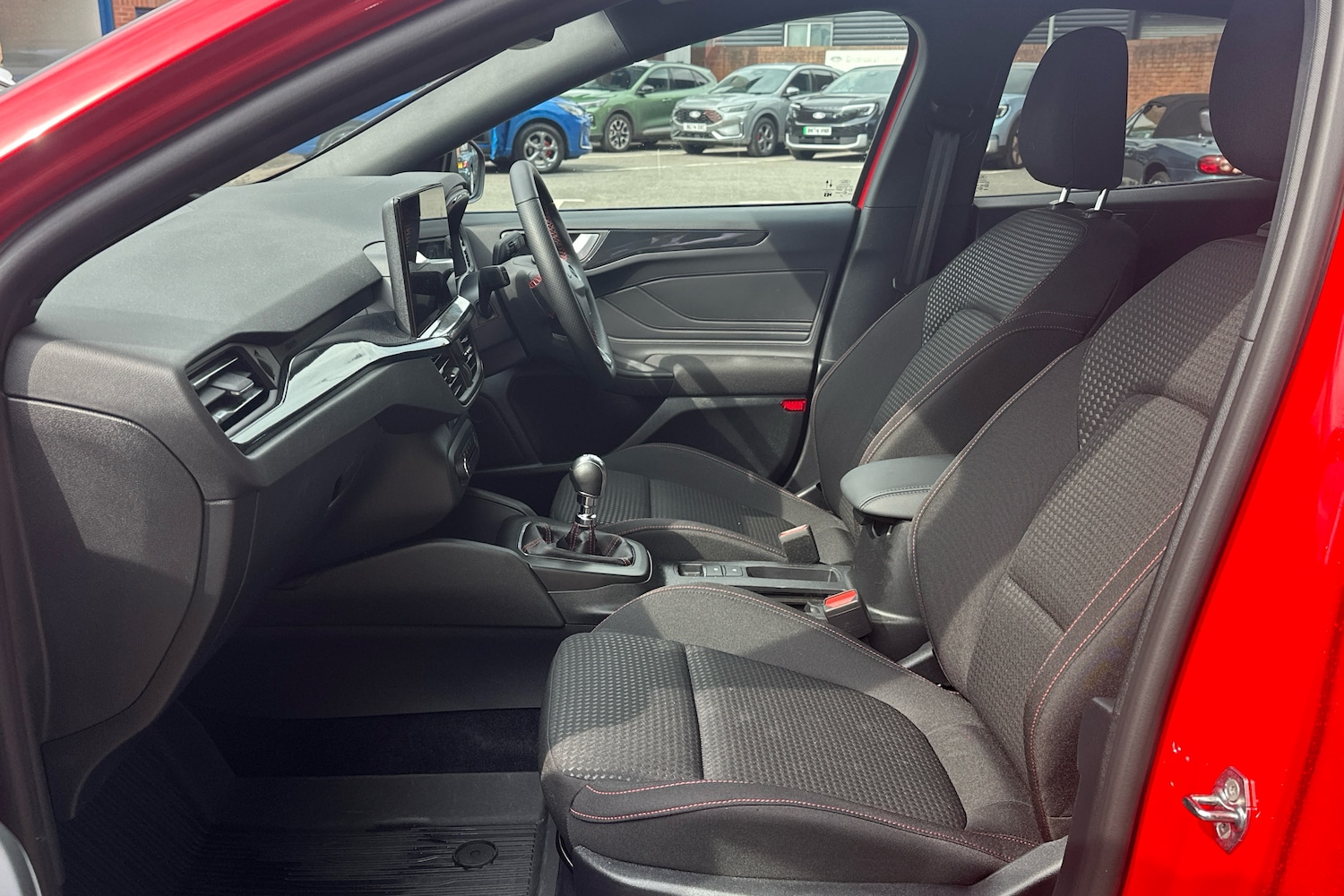 Used Ford Focus 2025 for sale - 76680533: Photo 6