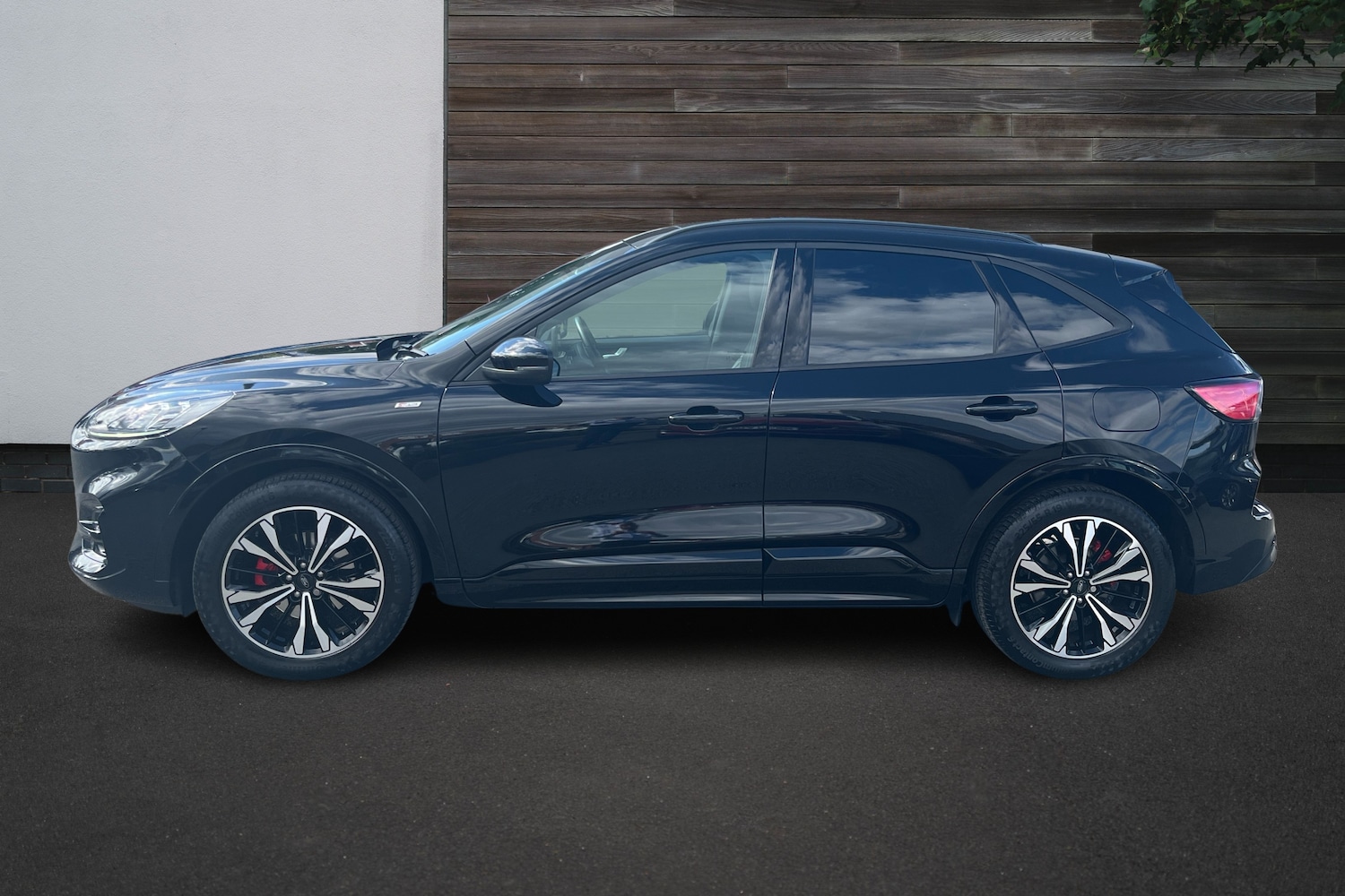 Used Ford Kuga 2022 for sale - 76674536: Photo 9