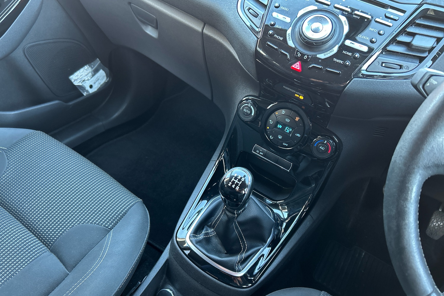 Used Ford Fiesta 2017 for sale - 76691239: Photo 14