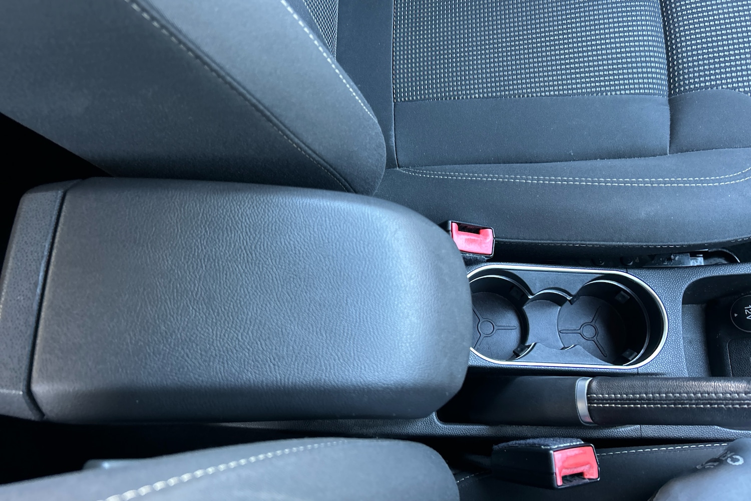 Used Ford Fiesta 2017 for sale - 76691239: Photo 23