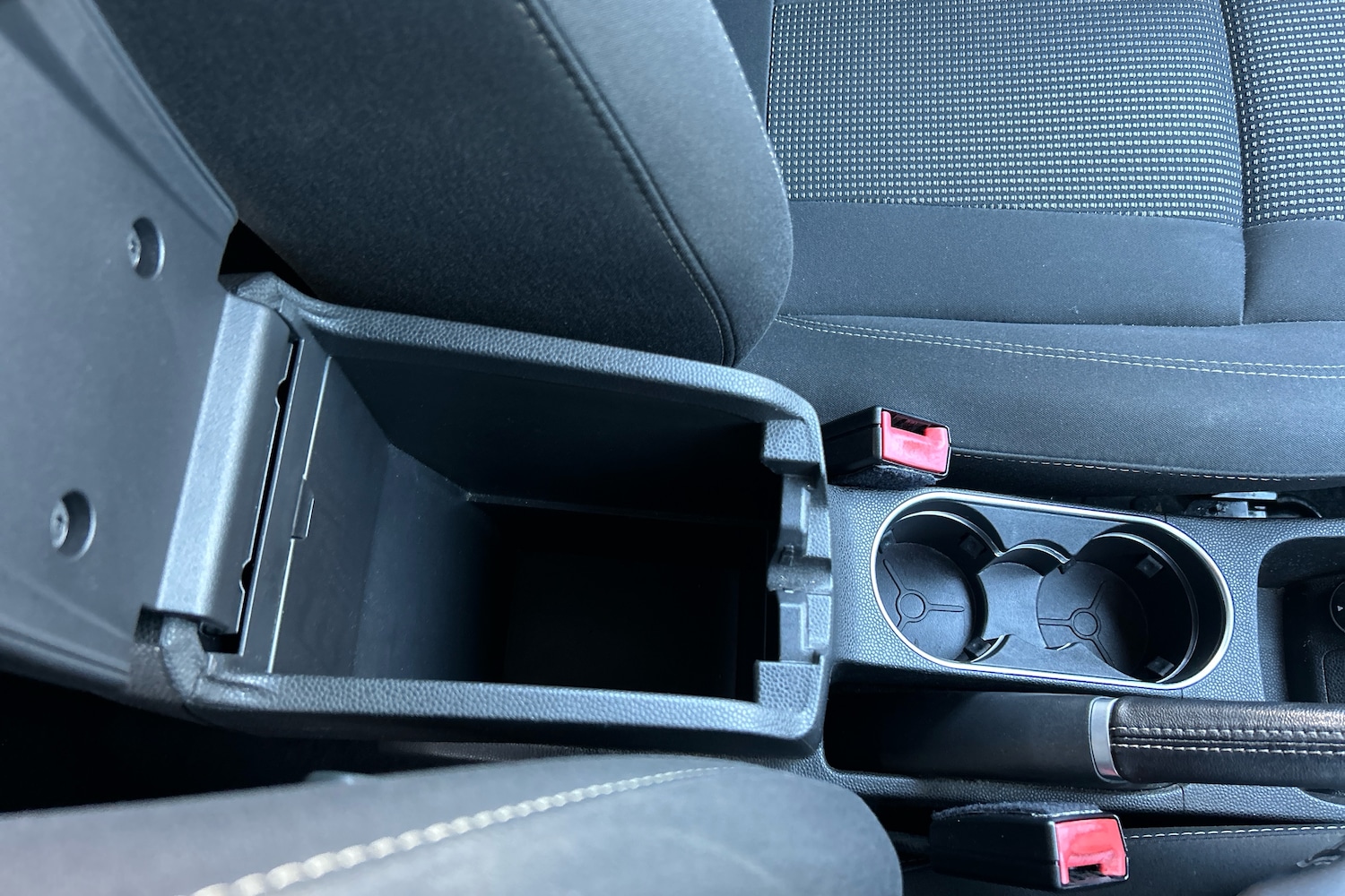 Used Ford Fiesta 2017 for sale - 76691239: Photo 24