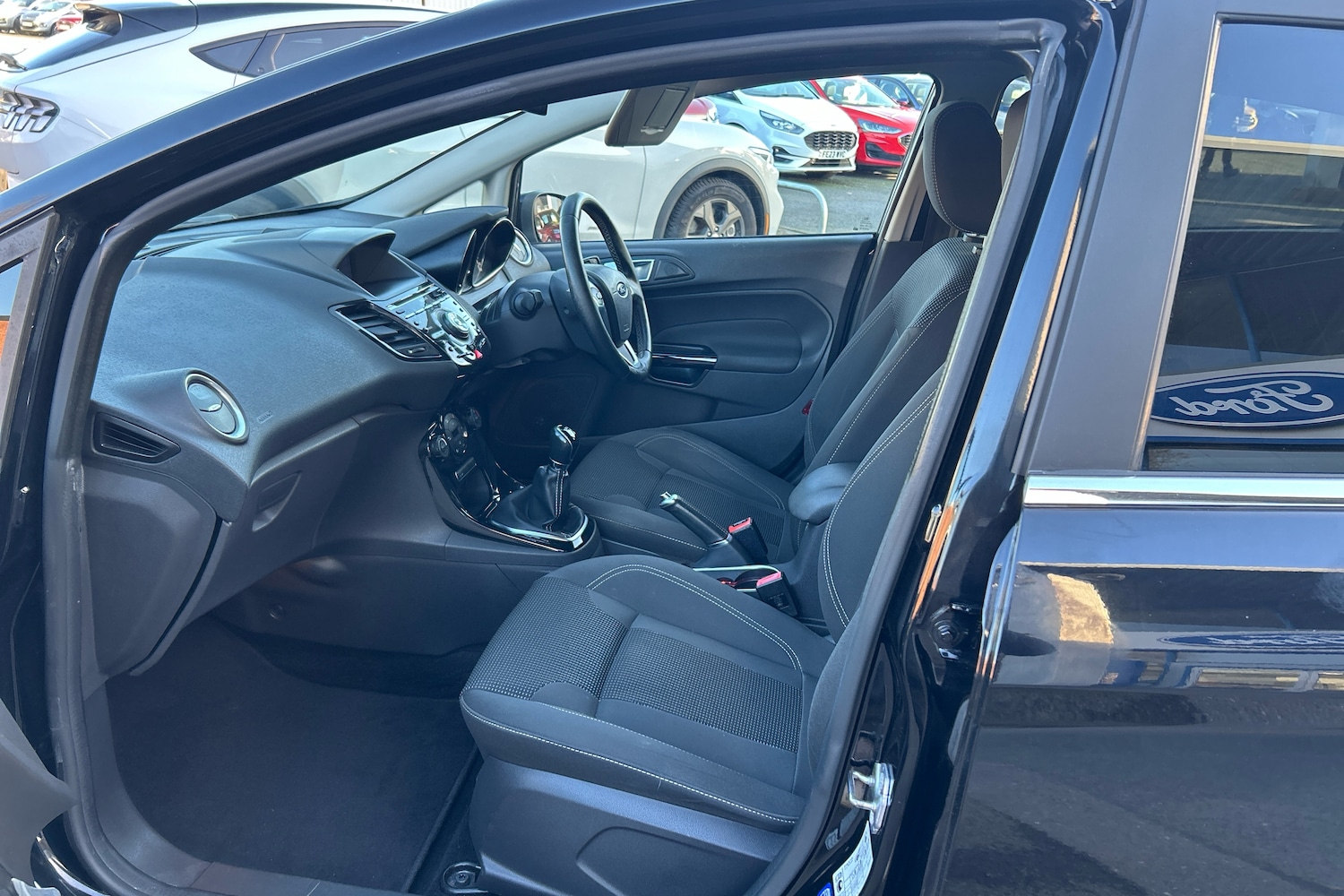 Used Ford Fiesta 2017 for sale - 76691239: Photo 6