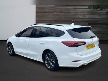 Used Ford Focus 2024 for sale - 76302017: Photo