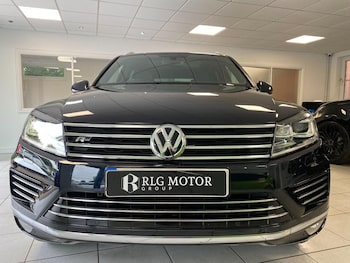 Used Volkswagen Touareg 2016 for sale - 76093759: Photo