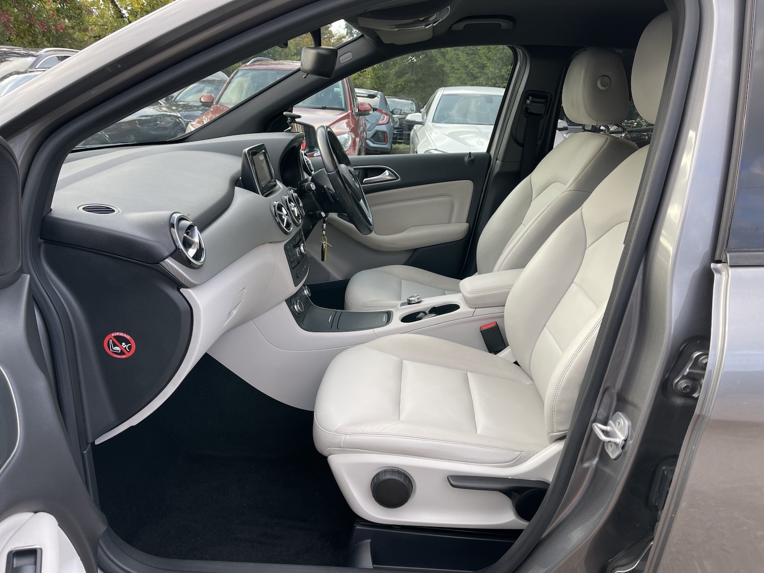 Used Mercedes-Benz B-Class 2012 for sale - 76174135: Photo 32