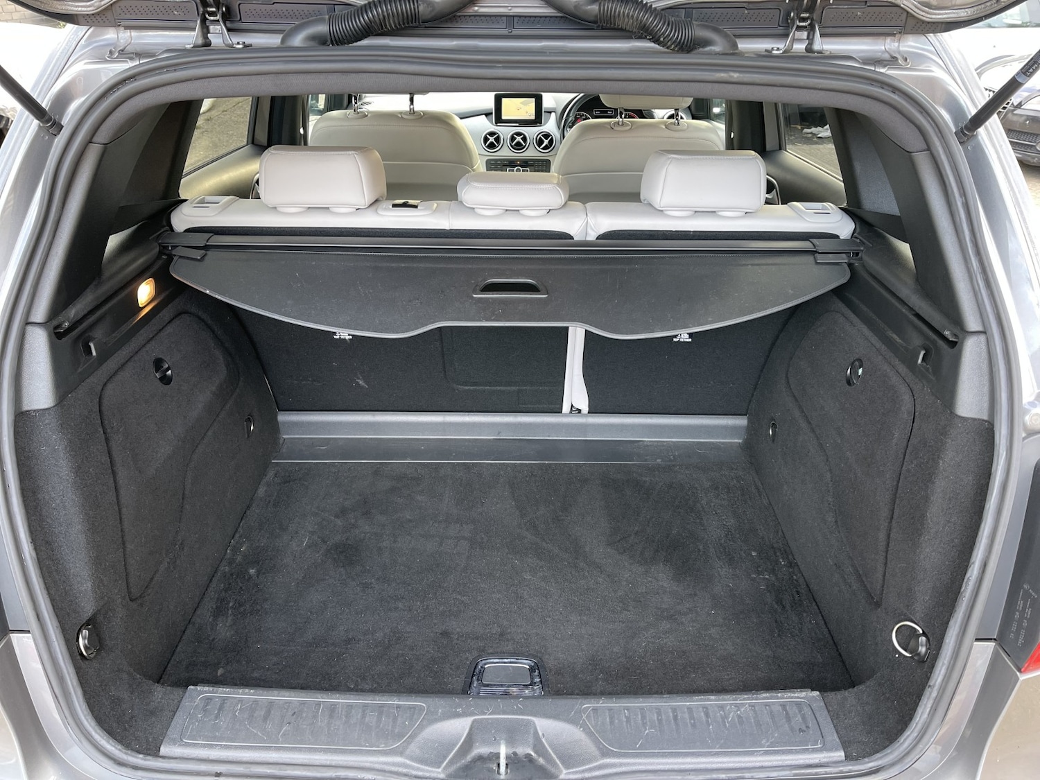 Used Mercedes-Benz B-Class 2012 for sale - 76174135: Photo 45