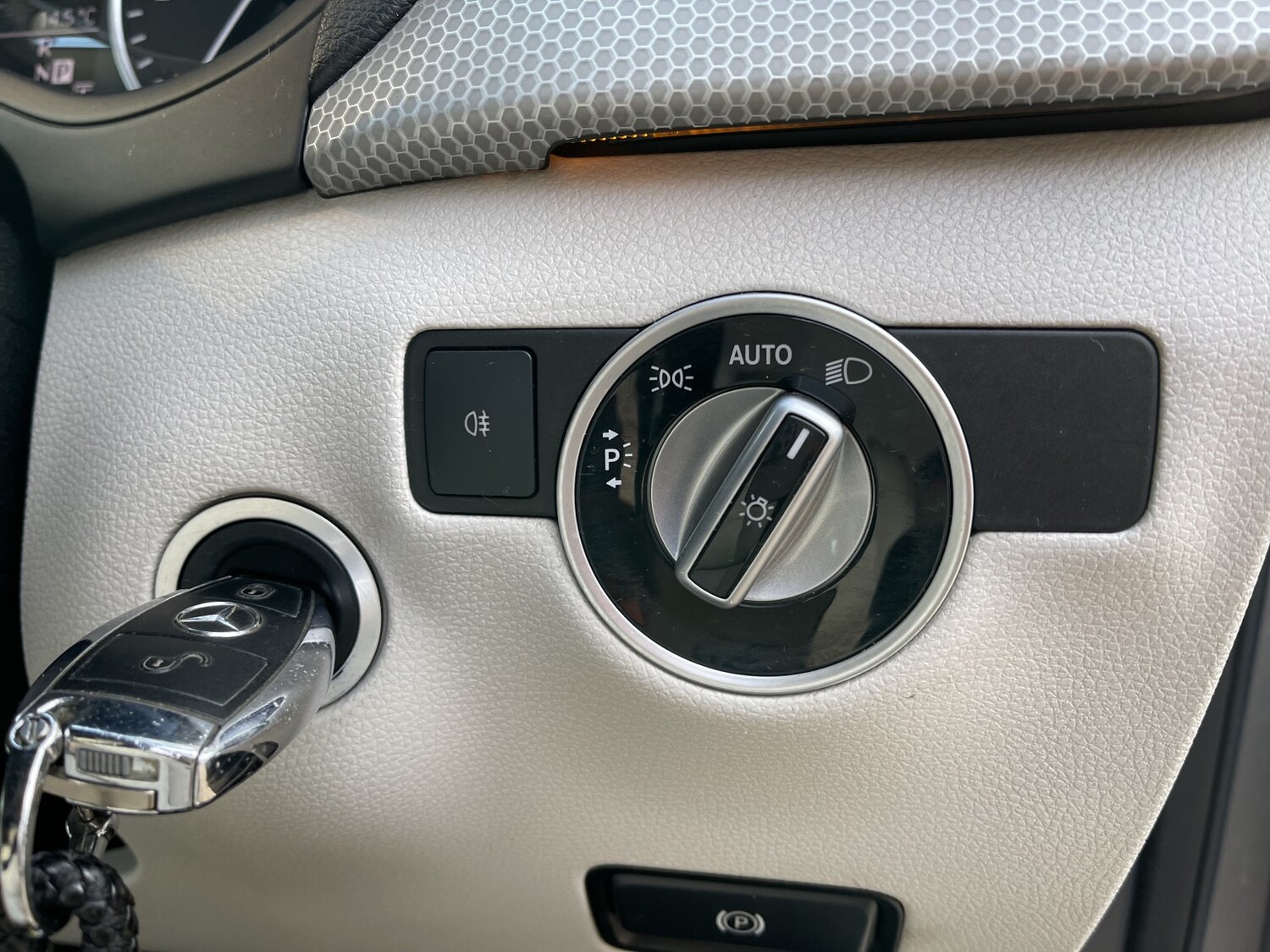 Used Mercedes-Benz B-Class 2012 for sale - 76174135: Photo 48