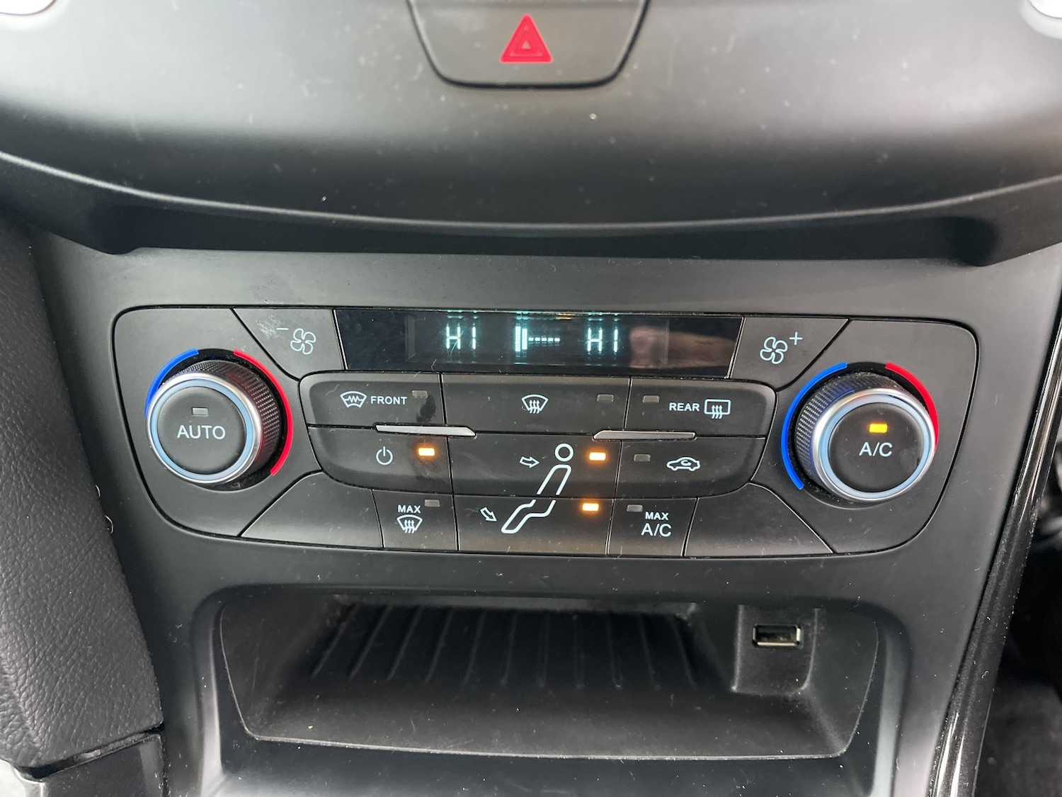 Used Ford Focus 2015 for sale - 76859144: Photo 57