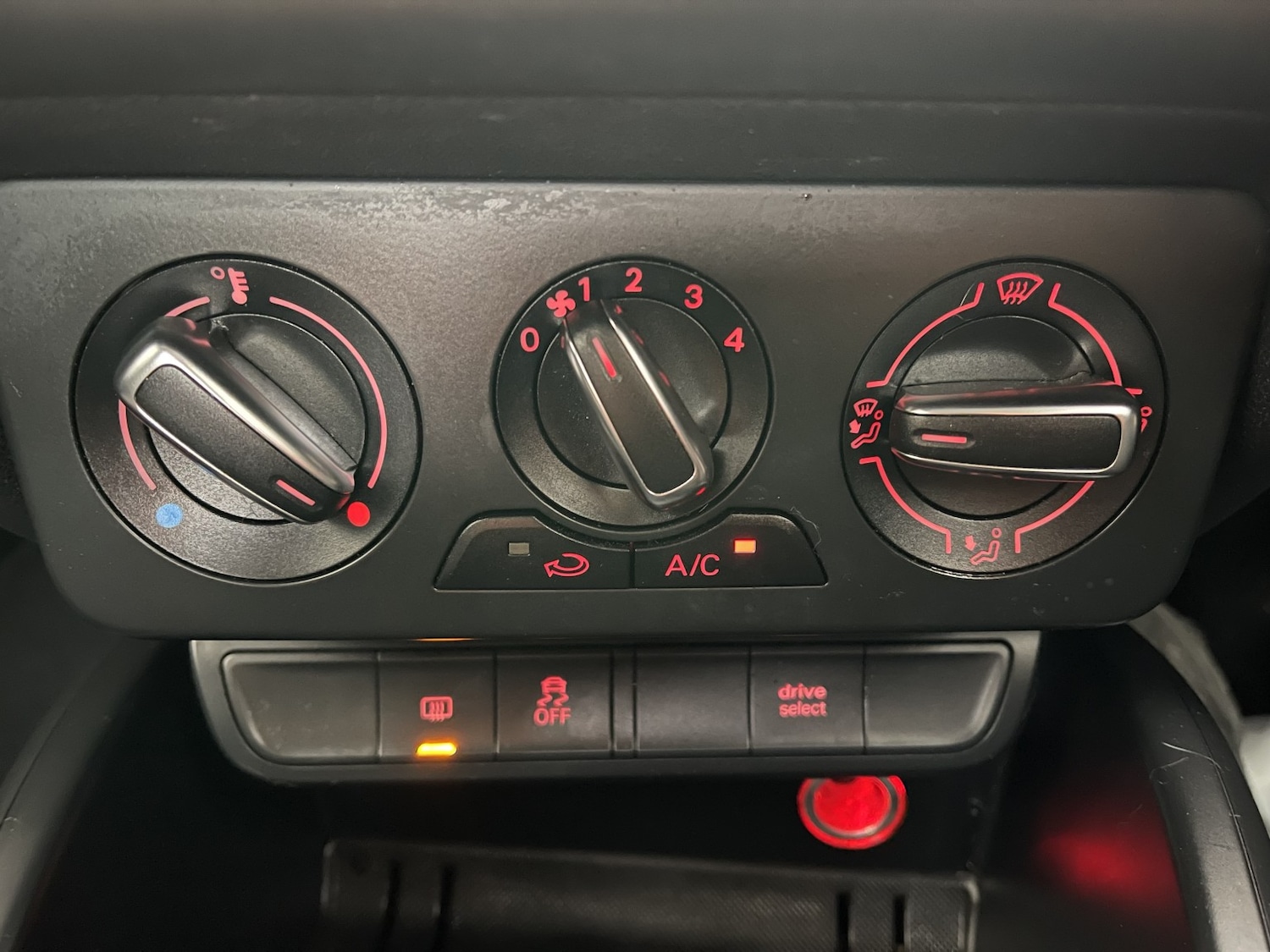 Used Audi A1 2015 for sale - 77438375: Photo 49