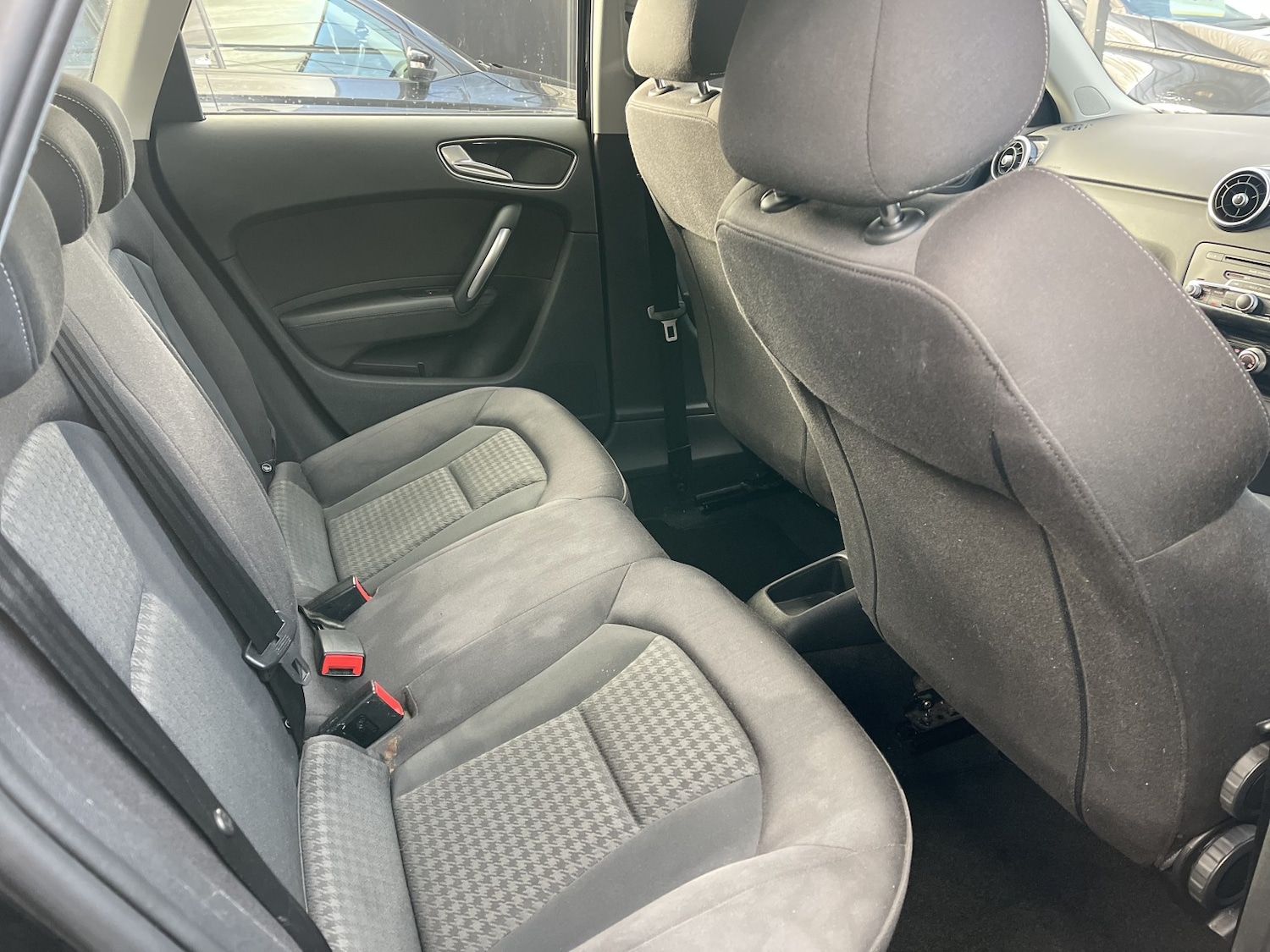 Used Audi A1 2014 for sale - 77438463: Photo 40