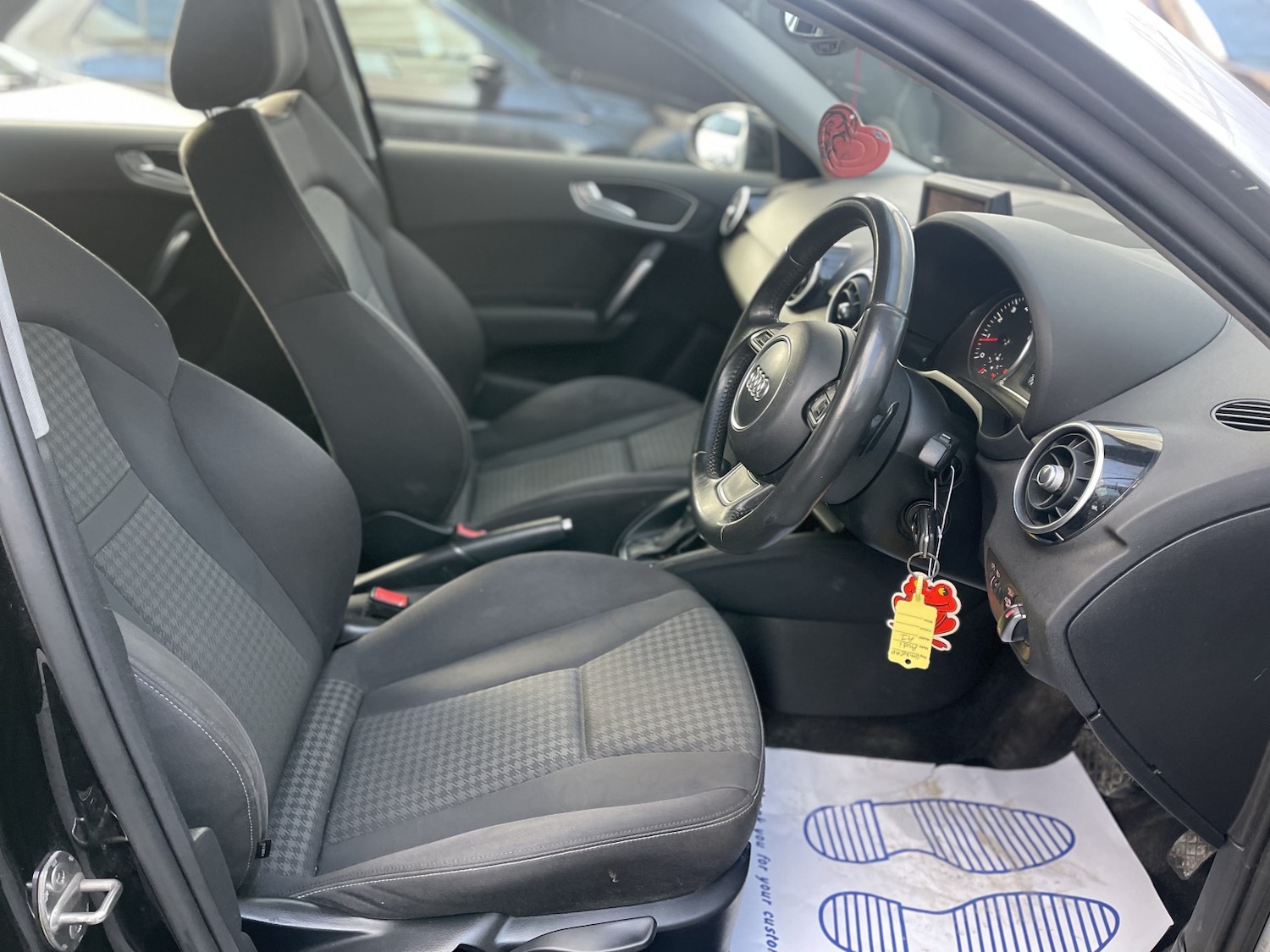 Used Audi A1 2014 for sale - 77438463: Photo 48