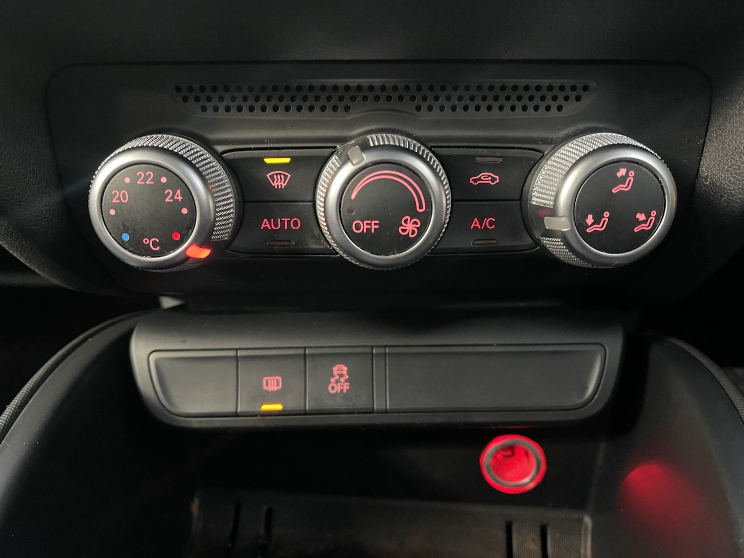 Used Audi A1 2014 for sale - 77438463: Photo 52