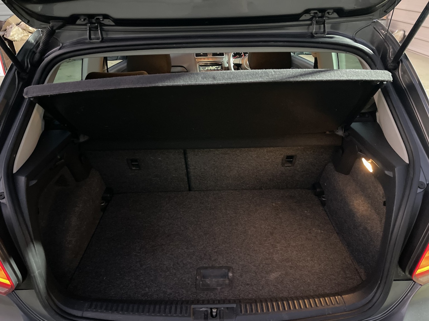 Used Volkswagen Polo 2013 for sale - 76643364: Photo 37