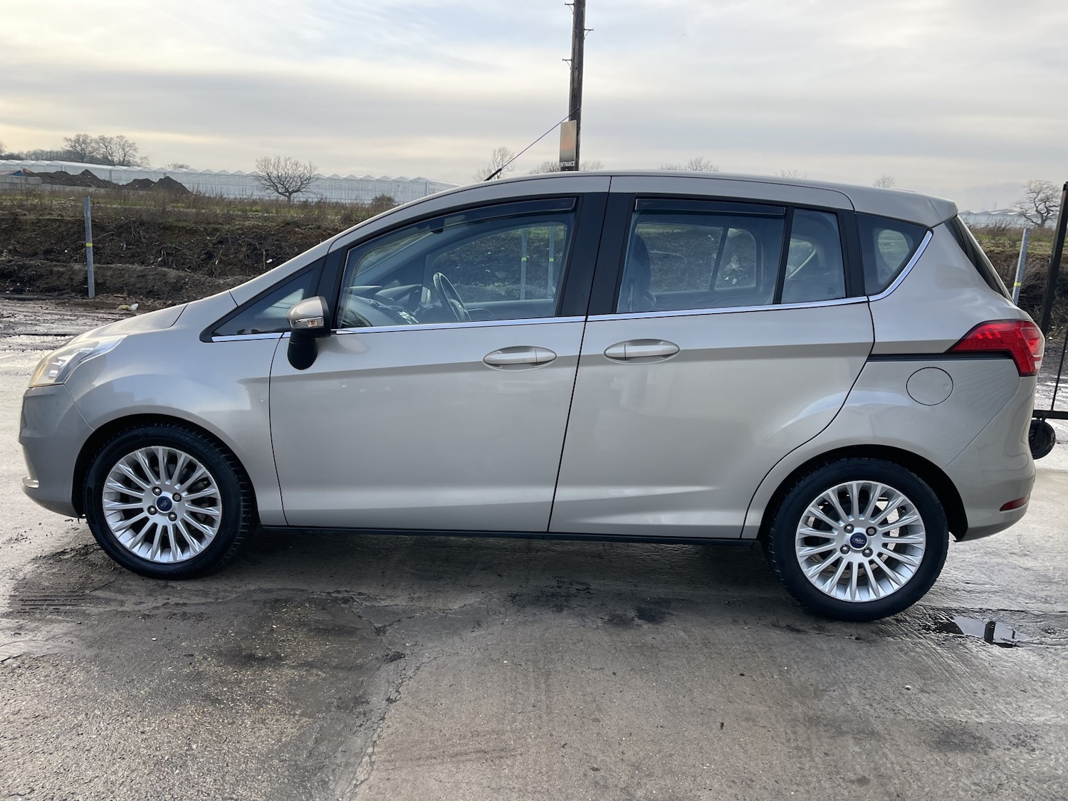 Used Ford B-MAX 2013 for sale - 77027979: Photo 27