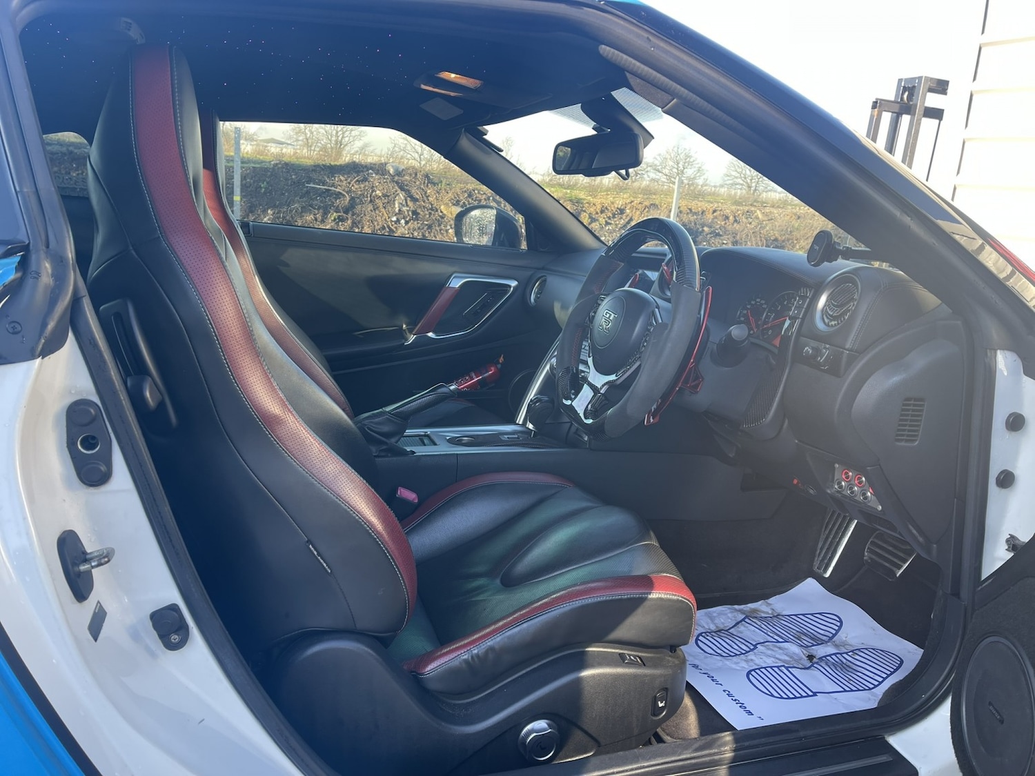 Used Nissan GT-R 2009 for sale - 77201231: Photo 61