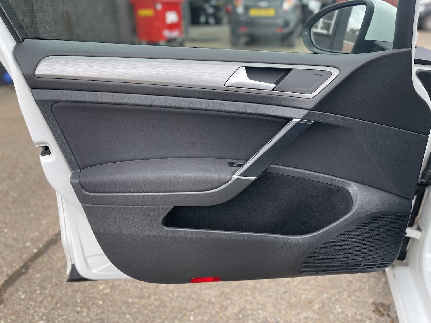 Used Volkswagen Golf 2015 for sale - 78131608: Photo 29