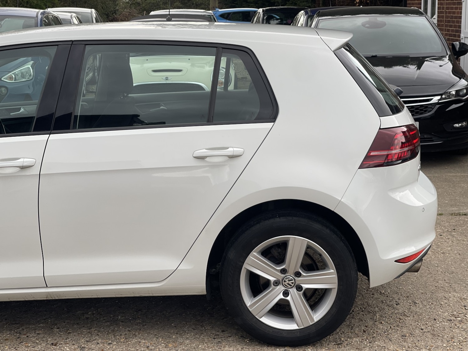 Used Volkswagen Golf 2015 for sale - 78131608: Photo 33