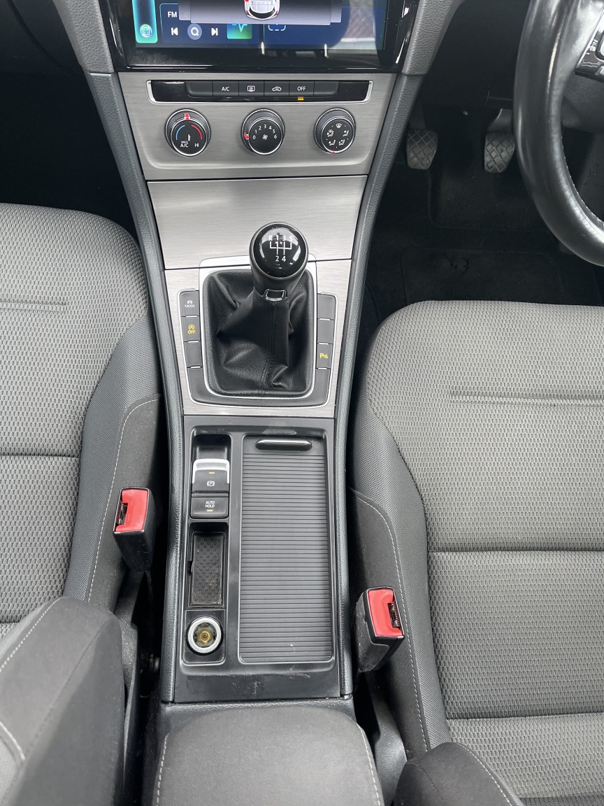 Used Volkswagen Golf 2015 for sale - 78131608: Photo 38