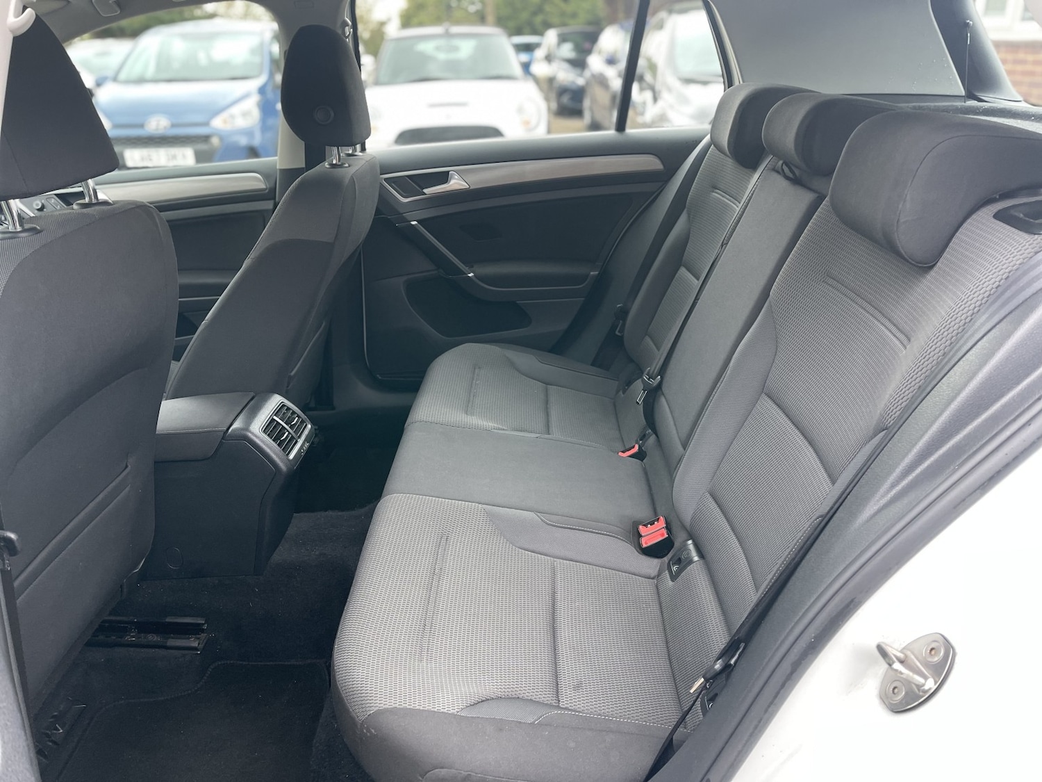 Used Volkswagen Golf 2015 for sale - 78131608: Photo 41